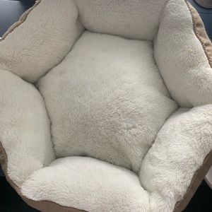 Cat bed - unused!